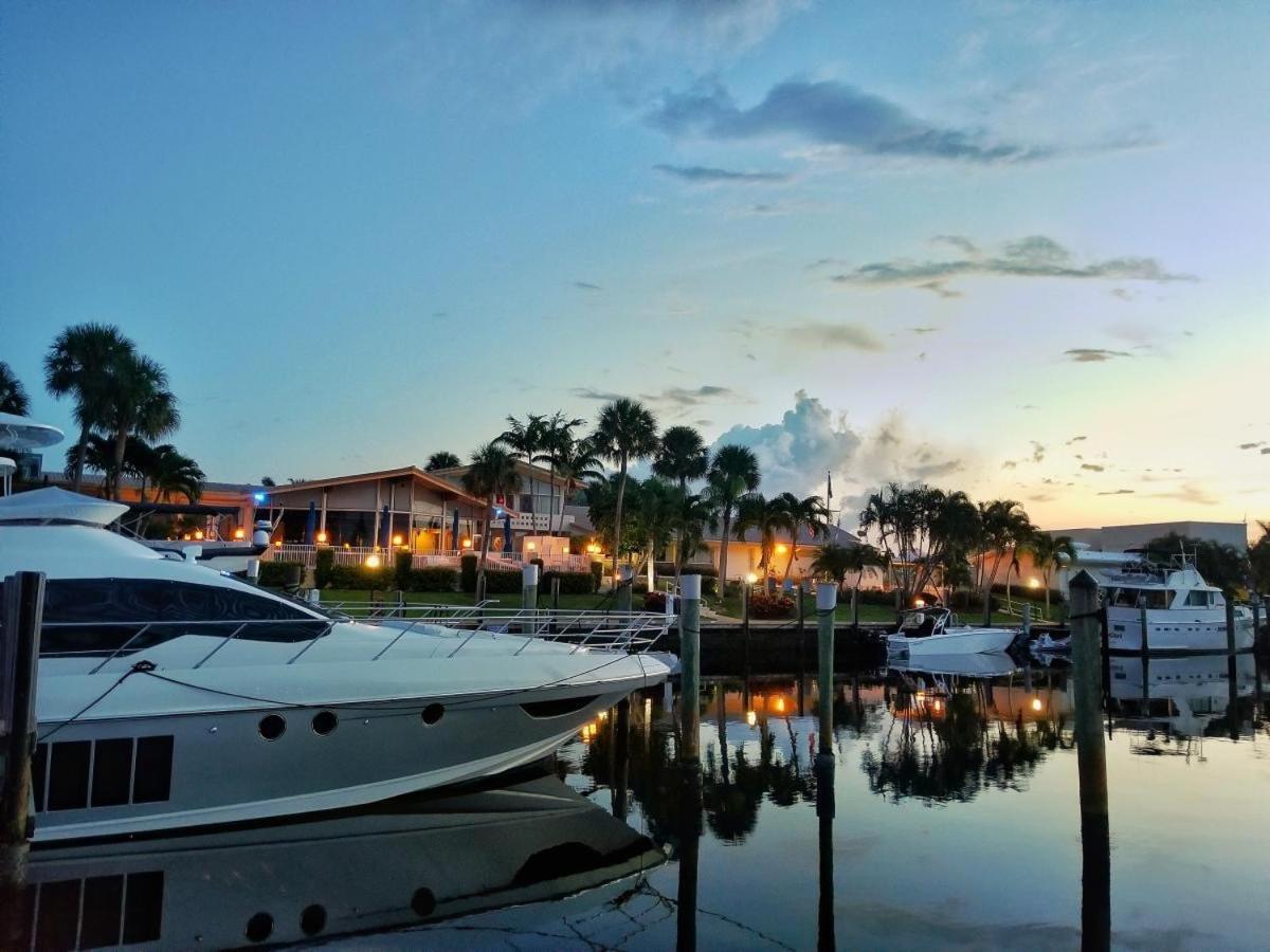 Luxury Private Beach Water-Side Ocean Baby Escape!! Leilighet Pompano Beach Eksteriør bilde